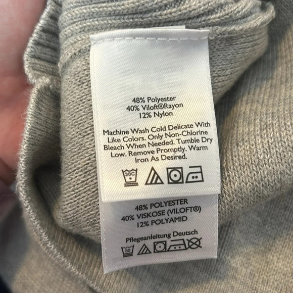 Eddie Bauer men’s gray quarter zip sweater size medium - Picture 9 of 9